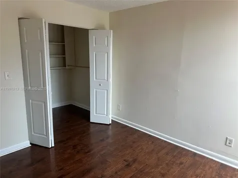 1691 Fairway Road Pembroke Pines FL 33026