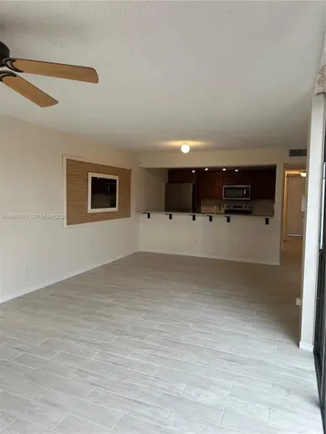 1691 Fairway Road Pembroke Pines FL 33026