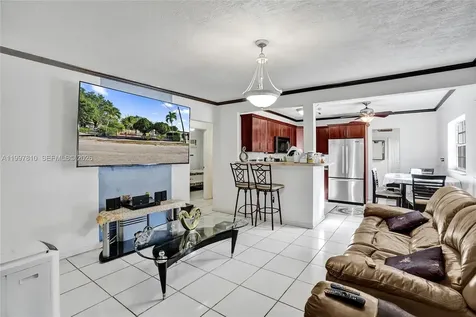 2158 NW 100th Street Miami FL 33147