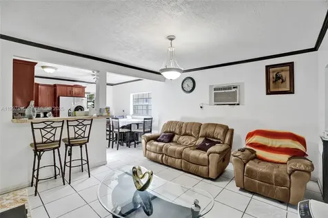 2158 NW 100th Street Miami FL 33147
