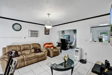 2158 NW 100th Street Miami FL 33147