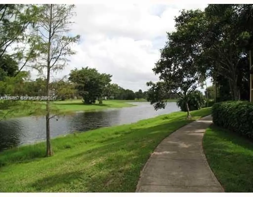 Pompano Beach FL 33069