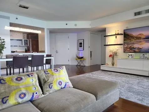17201 Collins Avenue Sunny Isles Beach FL 33160