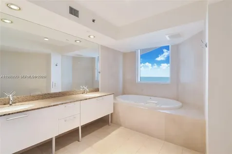 17201 Collins Avenue Sunny Isles Beach FL 33160