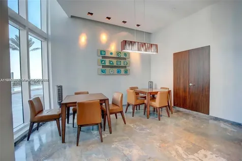 17201 Collins Avenue Sunny Isles Beach FL 33160
