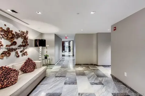 17201 Collins Avenue Sunny Isles Beach FL 33160