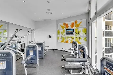 17201 Collins Avenue Sunny Isles Beach FL 33160