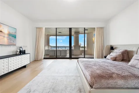 6882 Fisher Island Drive Miami Beach FL 33109