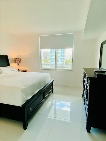 325 S Biscayne Boulevard Miami FL 33131