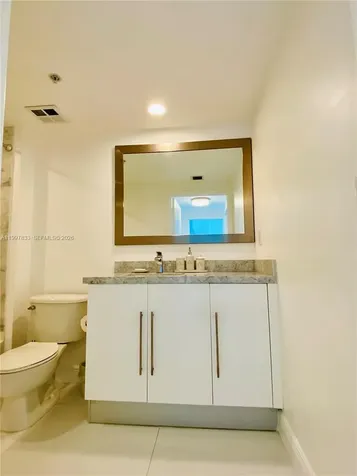 325 S Biscayne Boulevard Miami FL 33131