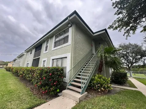 3932 NW 87th Avenue Sunrise FL 33351