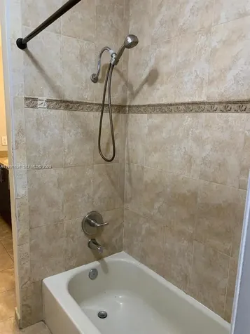 3932 NW 87th Avenue Sunrise FL 33351