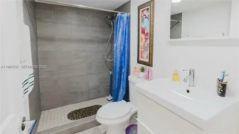 101 SW 96th Terrace Plantation FL 33324