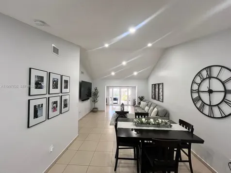 4533 SW 143rd Place Miami FL 33175