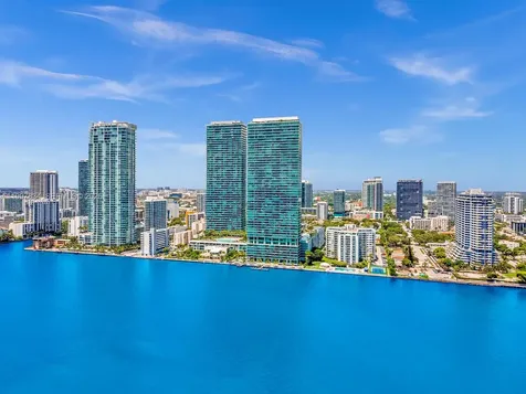 650 NE 32nd Street Miami FL 33137