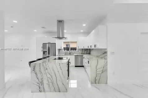 4127 NE 30th Street Homestead FL 33033