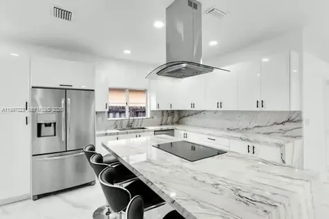 4127 NE 30th Street Homestead FL 33033