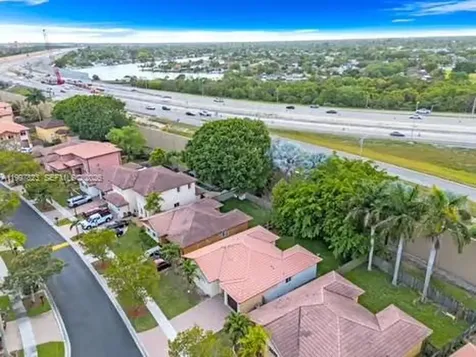 4127 NE 30th Street Homestead FL 33033