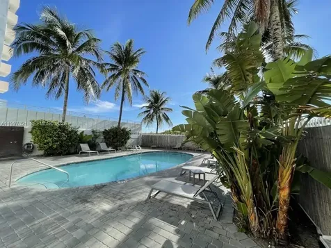 335 Ocean Drive Miami Beach FL 33139