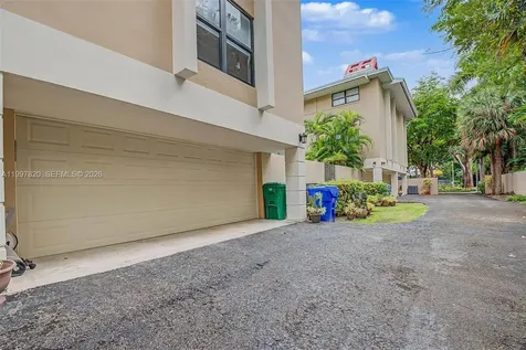 2000 Brickell Avenue Miami FL 33129