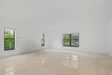 2000 Brickell Avenue Miami FL 33129
