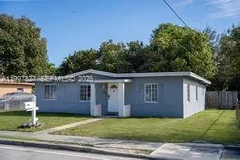 13645 NW 3rd Avenue North Miami FL 33168