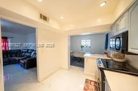 13645 NW 3rd Avenue North Miami FL 33168