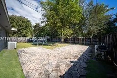13645 NW 3rd Avenue North Miami FL 33168