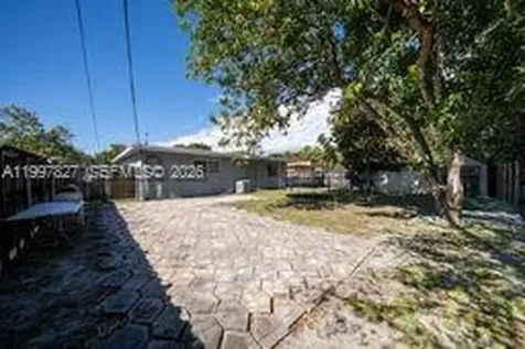 13645 NW 3rd Avenue North Miami FL 33168