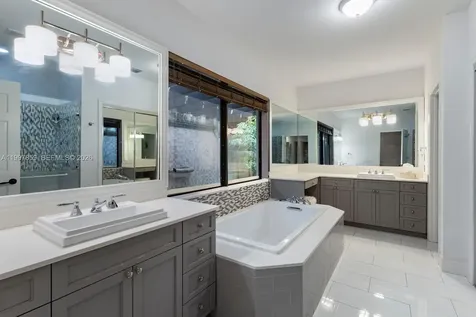 324 SW 30th Road Miami FL 33129