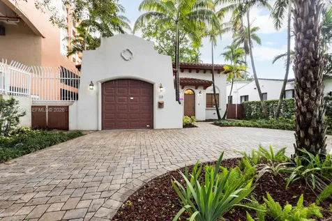 324 SW 30th Road Miami FL 33129