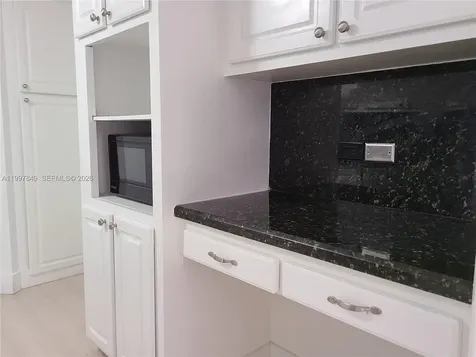 999 Brickell Bay Drive Miami FL 33131