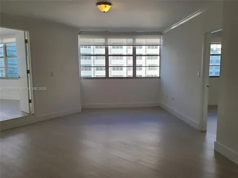 999 Brickell Bay Drive Miami FL 33131