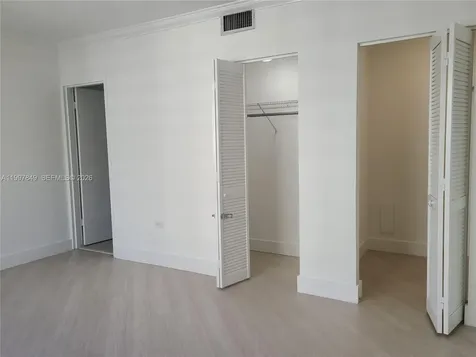 999 Brickell Bay Drive Miami FL 33131