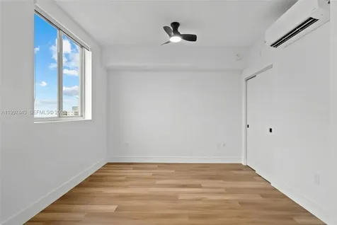 650 SW 1st Street Miami FL 33130