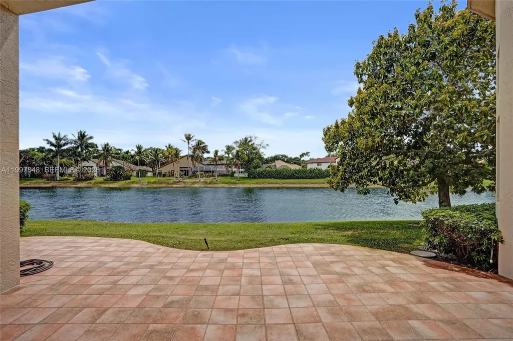 10800 Haydn Drive Boca Raton FL 33498