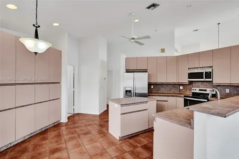 10800 Haydn Drive Boca Raton FL 33498
