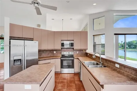 10800 Haydn Drive Boca Raton FL 33498