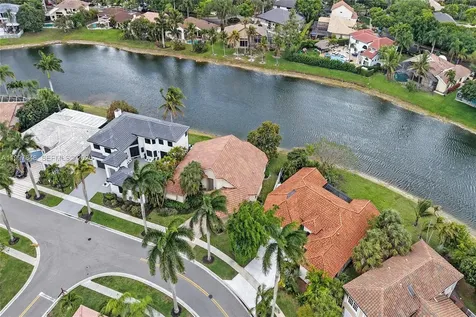 10800 Haydn Drive Boca Raton FL 33498