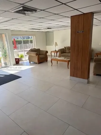 2200 E Hallandale Beach Boulevard Hallandale Beach FL 33009