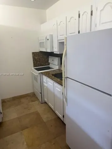 2200 E Hallandale Beach Boulevard Hallandale Beach FL 33009