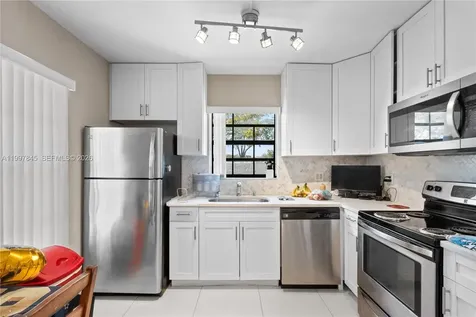 6211 SW 138th Court Miami FL 33183