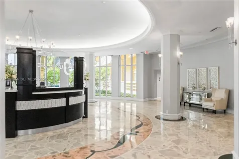 2501 S Ocean Drive Hollywood FL 33019