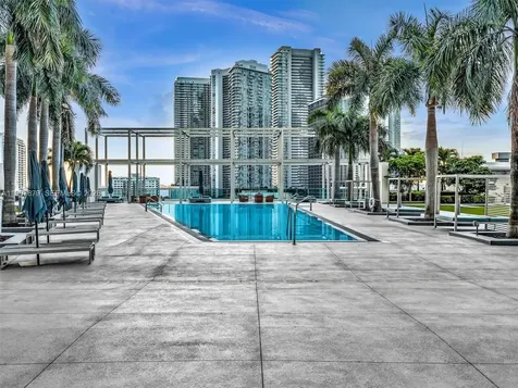 3301 NE 1st Avenue Miami FL 33137