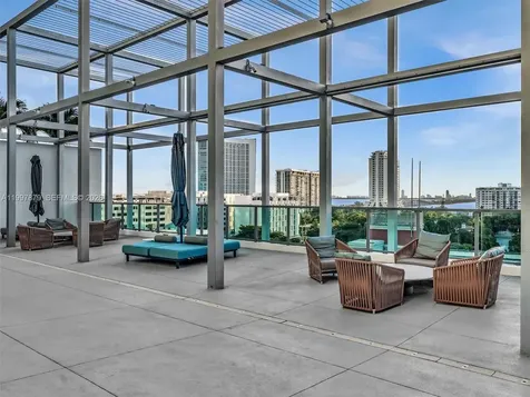 3301 NE 1st Avenue Miami FL 33137