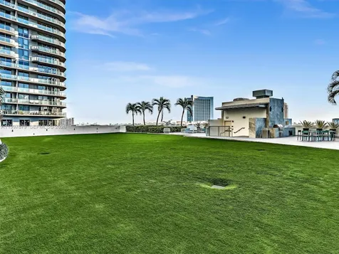 3301 NE 1st Avenue Miami FL 33137