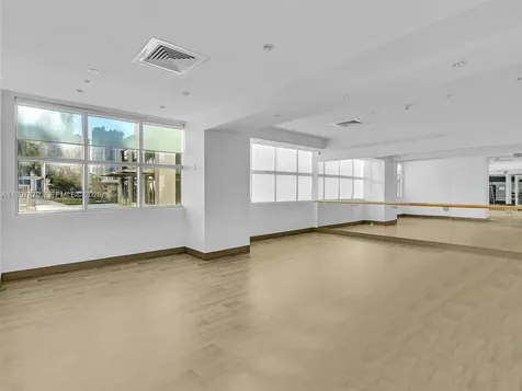 3301 NE 1st Avenue Miami FL 33137