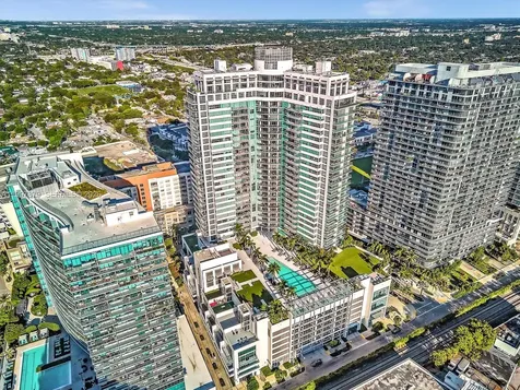 3301 NE 1st Avenue Miami FL 33137
