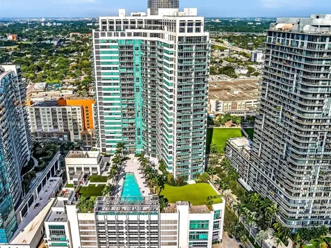 3301 NE 1st Avenue Miami FL 33137
