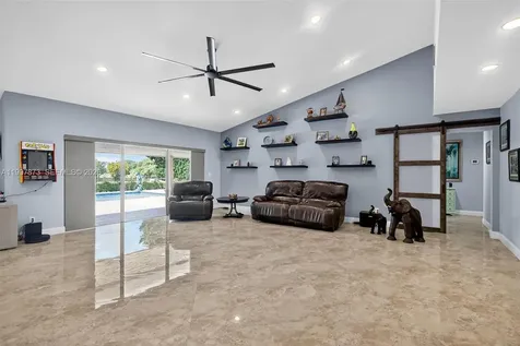 8860 SW 49th Court Cooper City FL 33328